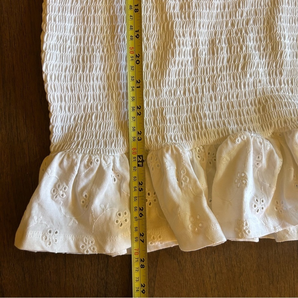 ASOS DESIGN Eyelet mini smocked Off Shoulders Dress white Size 6 Boho Preppy - Picture 9 of 13